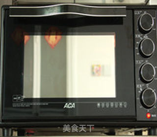 #ACA第四届烘焙大赛#造色情怀 蒜香黄油烤小龙虾的做法步骤:9