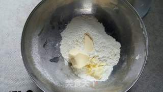 #ACA第四届烘焙大赛#造色情怀 玫瑰酥的做法步骤:2