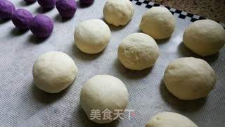 #ACA第四届烘焙大赛#造色情怀 紫薯花朵面包的做法步骤:9