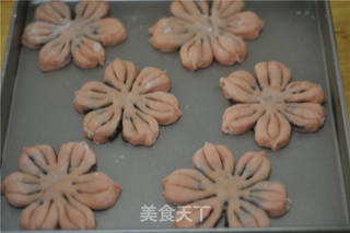 #ACA第四届烘焙大赛#造色情怀 苋菜汁桃花包的做法步骤:13