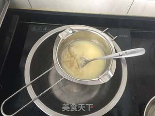 #ACA第四届烘焙大赛#造色情怀 白巧克力花朵慕斯的做法步骤：12