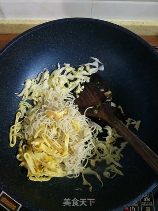 #ACA第四届烘焙大赛#造色情怀 炒面三明治的做法步骤:15