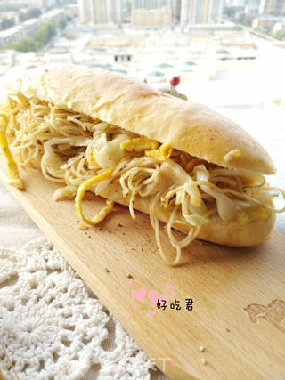 #ACA第四届烘焙大赛#造色情怀 炒面三明治的做法步骤:18