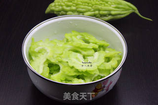 凉拌苦瓜的做法步骤:6