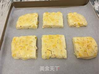 #ACA第四届烘焙大赛#造色情怀 玉米奶酪司康的做法步骤:8