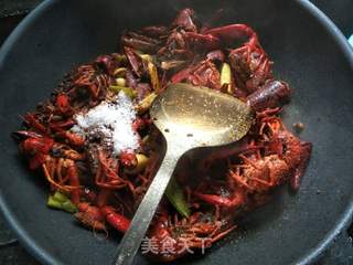 家庭版麻辣小龙虾的做法步骤:12