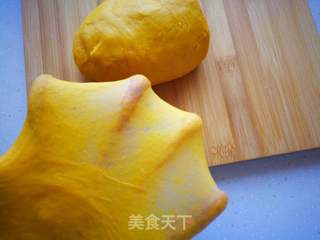 #ACA第四届烘焙大赛#造色情怀 花篮和面包的做法步骤:4