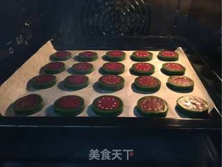 #ACA第四届烘焙大赛#造色情怀 呆萌西瓜饼干的做法步骤:12