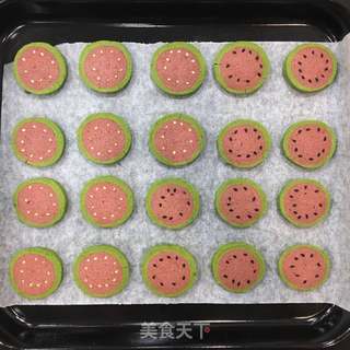 #ACA第四届烘焙大赛#造色情怀 呆萌西瓜饼干的做法步骤:13