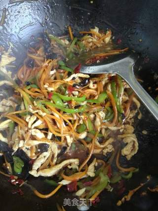 鱼香鸡肉丝的做法步骤:9