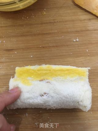 芝士培根吐司卷的做法步骤:7