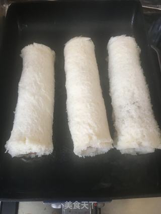 芝士培根吐司卷的做法步骤:8