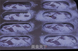 #ACA第四届烘焙大赛#造色情怀 葡萄果汁软欧包的做法步骤:15