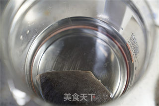 #ACA第四届烘焙大赛#造色情怀 冰拿铁的做法步骤:2