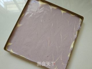 紫薯炫彩蛋糕卷的做法步骤:11
