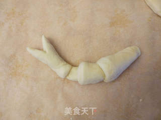 #ACA第四届烘焙大赛#造色情怀 趣味龙虾面包的做法步骤:9