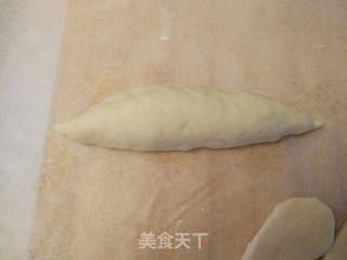 #ACA第四届烘焙大赛#造色情怀 趣味龙虾面包的做法步骤:4