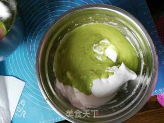 #ACA第四届烘培大赛#造色情怀 抹茶蛋糕卷的做法步骤:9