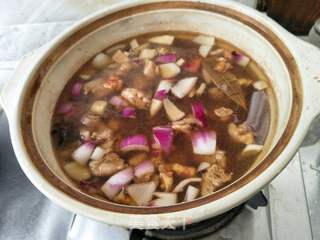 土豆胡萝卜炖牛腩的做法步骤:6