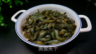 油爆小河虾的做法步骤:3