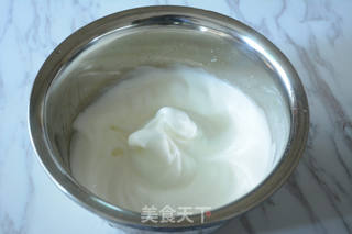 #ACA第四届烘焙大赛#造色情怀 巧乐心蛋糕的做法步骤:3