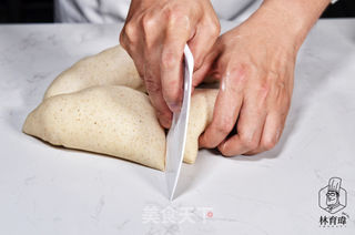 【健康无添加面包】芒种麦香面包 的做法步骤：2
