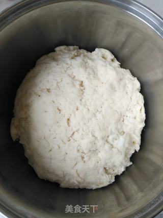 茴香肉包的做法步骤：1