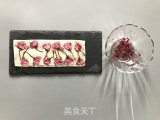 樱花天使纸杯蛋糕的做法步骤：2