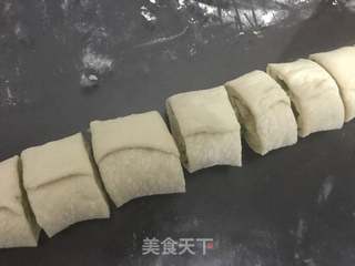 花卷馒头的做法步骤：7