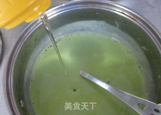 豌豆慕斯蛋糕的做法步骤:7