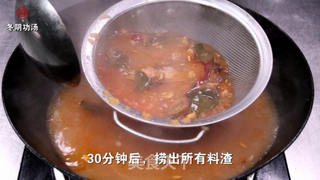 冬阴功汤的做法步骤:2