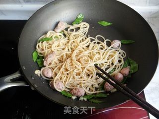 蒜香黑椒意面的做法步骤:10