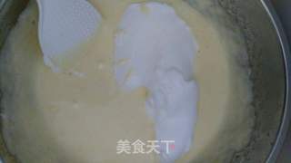 酸奶慕斯蛋糕(6寸)的做法步骤:8