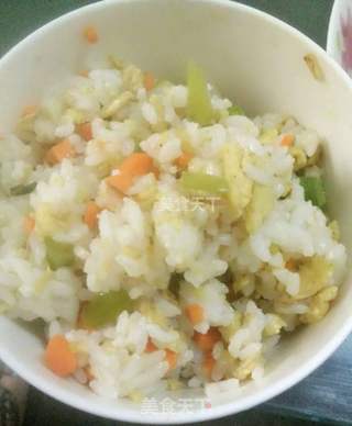 蛋炒饭的做法步骤:8