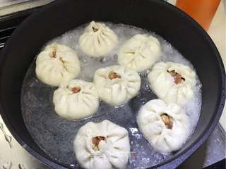 水煎包小笼包的做法步骤:12