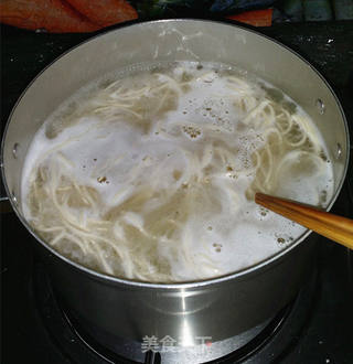 韩式辣椒酱拌面的做法步骤:3