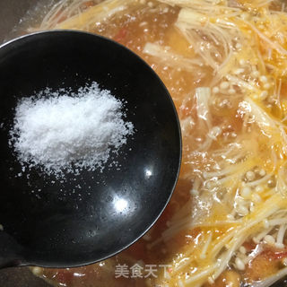 西红柿豆腐汤的做法步骤：9