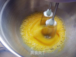 蜂蜜流心凹蛋糕的做法步骤:6