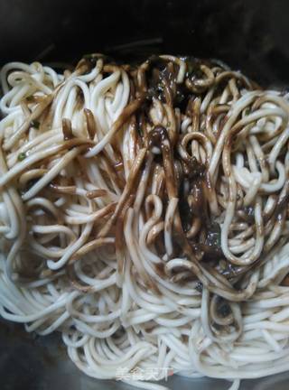 香葱热干面的做法步骤:5