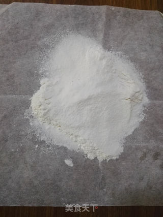分蛋海绵纸杯蛋糕的做法步骤:2