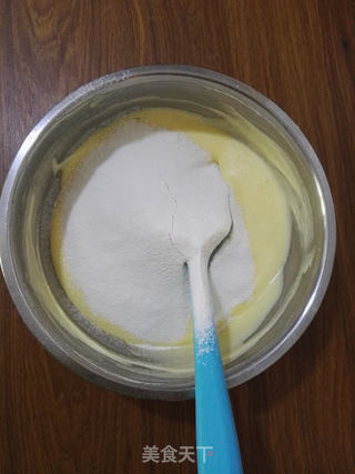 分蛋海绵纸杯蛋糕的做法步骤:9