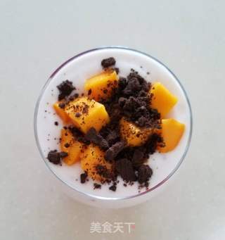 奥利奥芒果酸奶的做法步骤:7