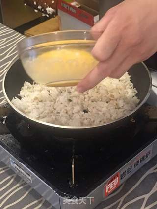 菠萝炒饭的做法步骤:7