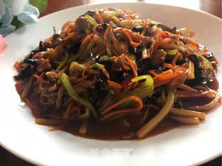 鱼香肉丝的做法步骤:9