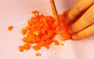 杂蔬鳕鱼猫饭团—宝宝从此爱上吃蔬菜的做法步骤：2