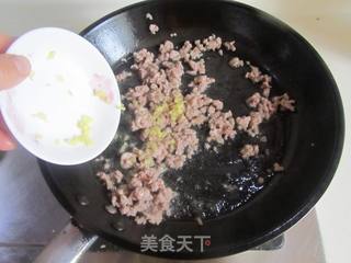 香菇肉末面的做法步骤:3