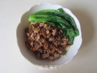 香菇肉末面的做法步骤:13