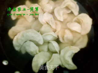 简单豆油皮素饺子的做法步骤:7