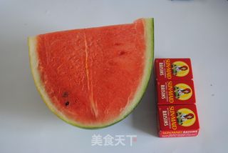 加州葡萄干西瓜炒冰的做法步骤：1