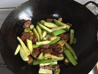 茄子&香肠焖饭的做法步骤:4